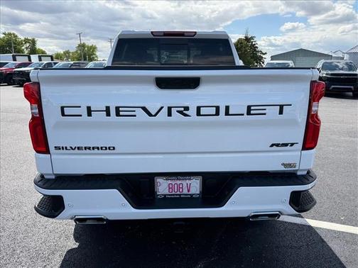 Summit White 2025 Chevrolet Silverado 1500 RST