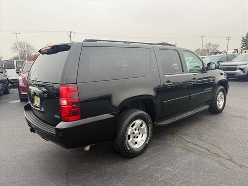 2011 Chevrolet Suburban 1500 LT