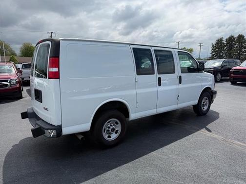 2022 GMC Savana 2500 Work Van
