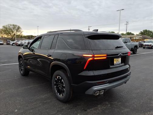 Mosaic Black Metallic 2026 Chevrolet Traverse AWD Z71