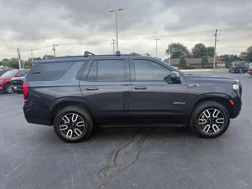 2024 GMC Yukon 4WD AT4