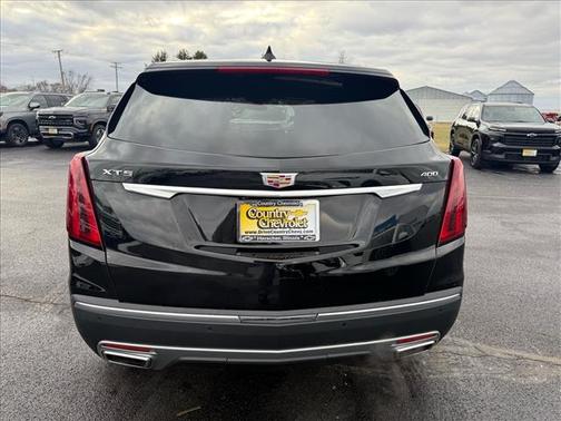 2025 Cadillac XT5 Premium Luxury