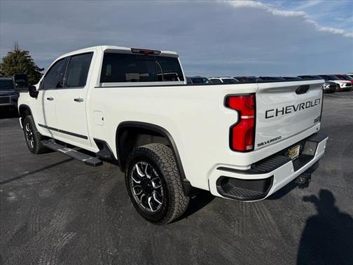 2025 Chevrolet Silverado 2500 High Country