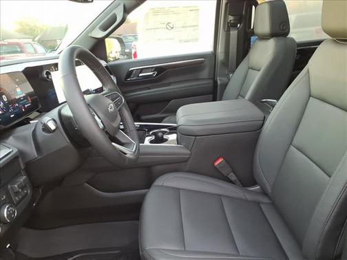 2026 Chevrolet Suburban Z71, 4WD