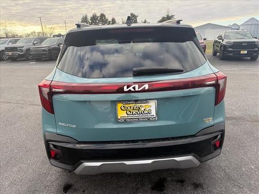 2025 Kia Seltos S