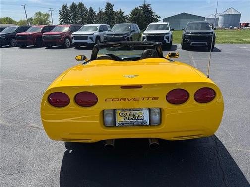 2003 Chevrolet Corvette Base
