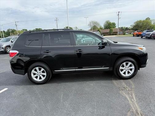 2013 Toyota Highlander SE