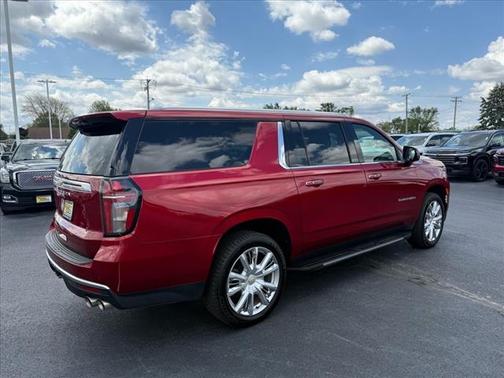 2023 Chevrolet Suburban HIGH COUNTRY