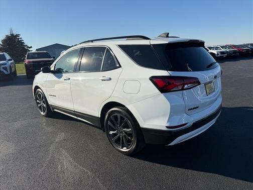 2022 Chevrolet Equinox FWD RS