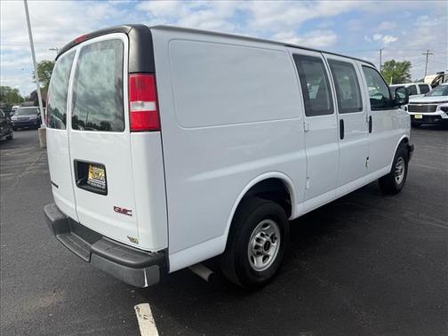 Summit White 2022 GMC Savana 2500 Work Van