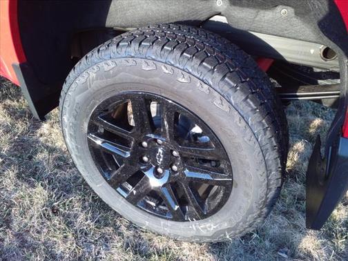 2025 Chevrolet Silverado 1500 Custom Trail Boss