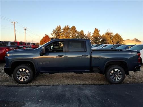 2026 Chevrolet Silverado 2500 Custom