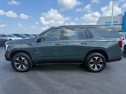 2025 GMC Yukon AT4