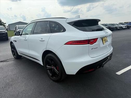 2019 Jaguar F-PACE S