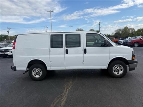 2022 GMC Savana 2500 Work Van