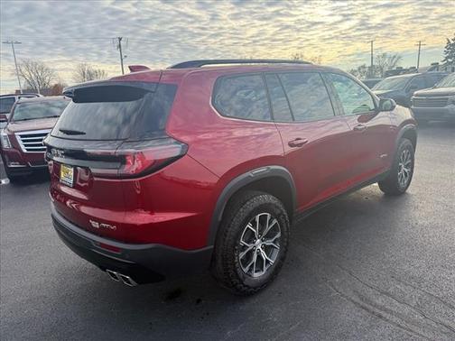 2024 GMC Acadia AWD AT4