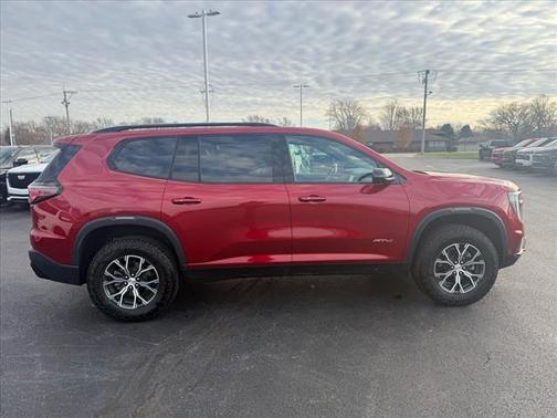 2024 GMC Acadia AWD AT4
