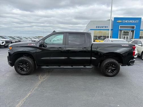 2022 Chevrolet Silverado 1500 Custom Trail Boss