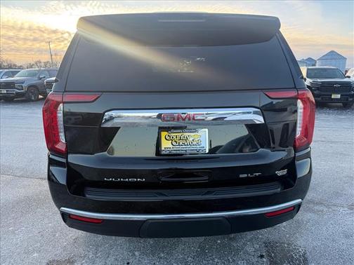 2024 GMC Yukon SLT