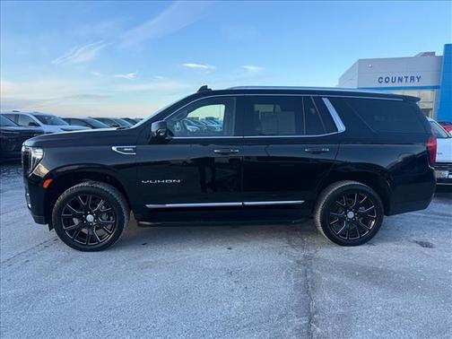 2024 GMC Yukon SLT