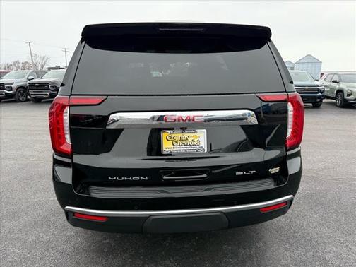 2024 GMC Yukon SLT