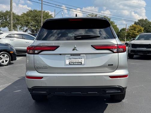 2024 Mitsubishi Outlander SEL 2.5 2WD