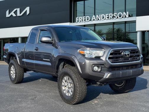 2019 Toyota Tacoma SR5