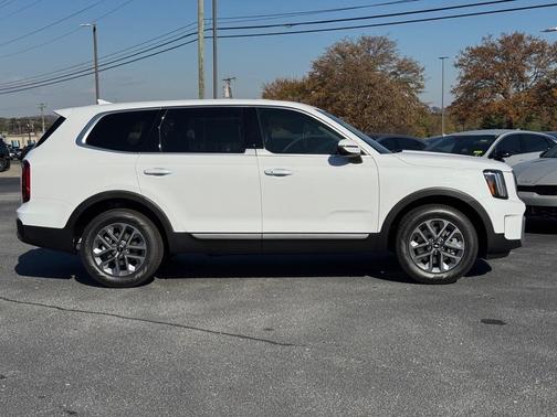2025 Kia Telluride LX