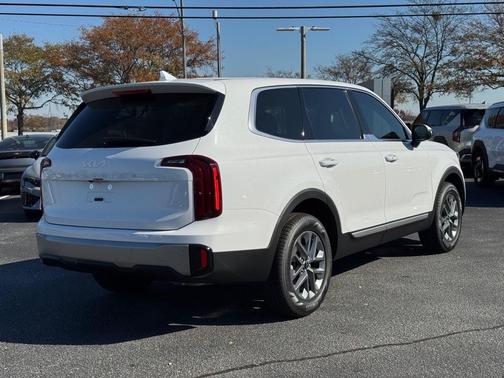 2025 Kia Telluride LX