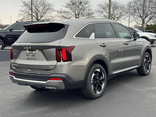 2026 Kia Sorento Hybrid EX