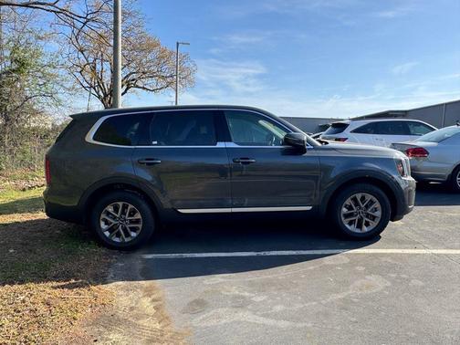 2023 Kia Telluride LX