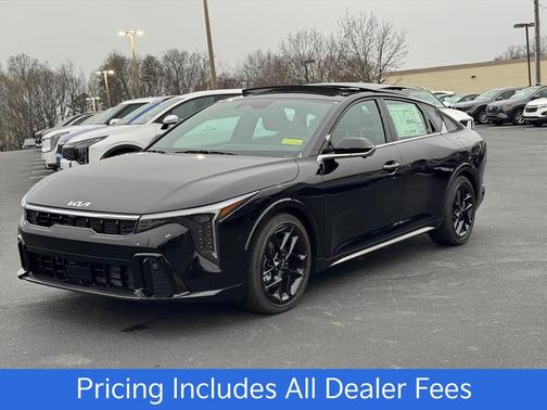 Aurora Black Pearl 2026 Kia K4 GT-Line Turbo