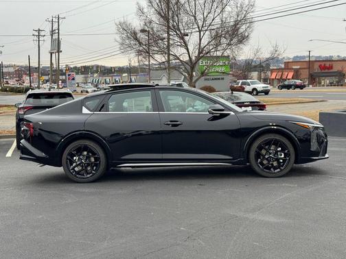 2026 Kia K4 GT-Line Turbo