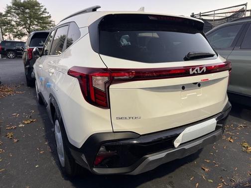 2026 Kia Seltos EX