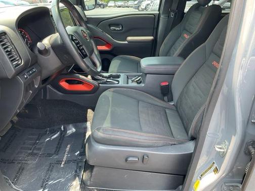 2022 Nissan Frontier PRO-X