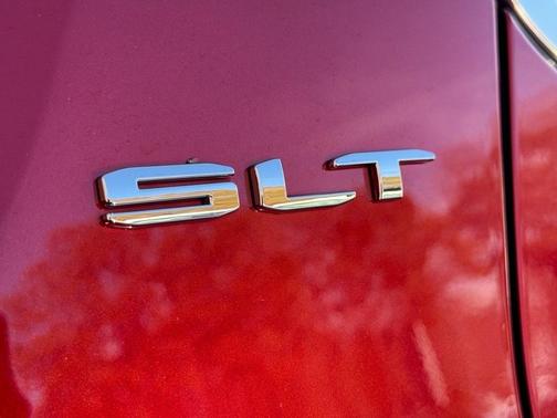 2021 GMC Acadia FWD SLT