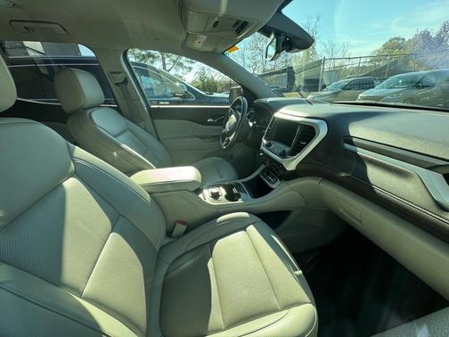 2021 GMC Acadia FWD SLT