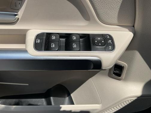 2020 Mercedes-Benz GLB 250 Base