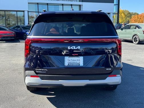 2026 Kia Carnival Hybrid EX