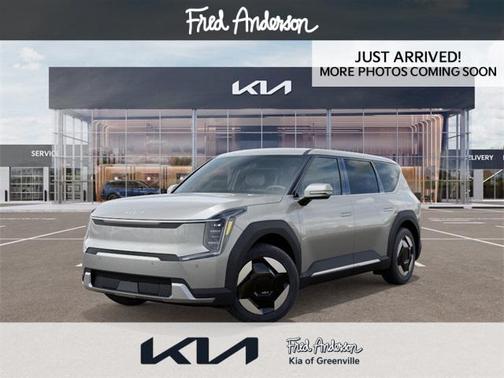 2026 Kia EV9 Light Long Range