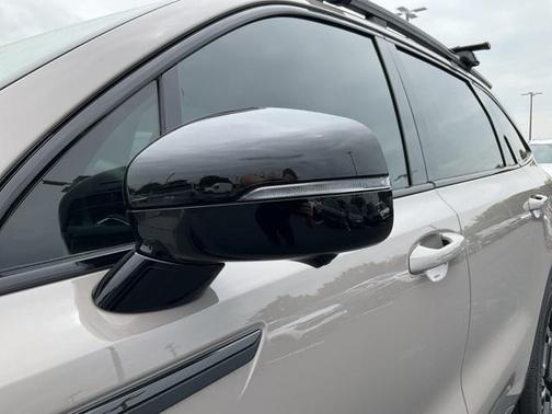 2025 Kia Sorento SX