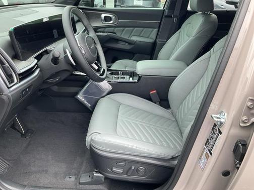 2025 Kia Sorento SX
