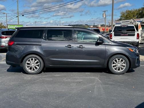 2020 Kia Sedona EX