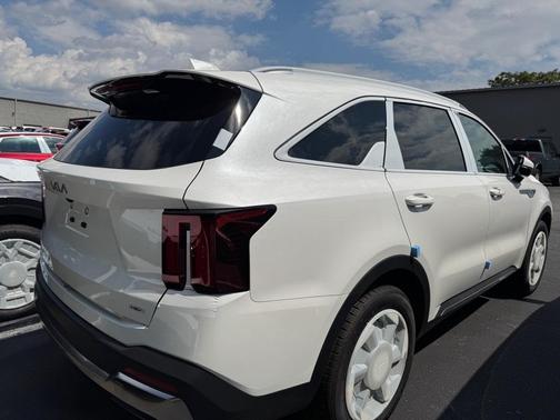 2025 Kia Sorento Hybrid EX
