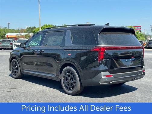 Aurora Black Pearl 2026 Kia Carnival SX