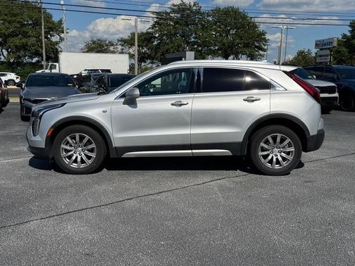2020 Cadillac XT4 Premium Luxury