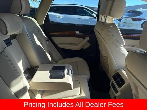 Gray Metallic 2021 Audi Q5 45 Prestige