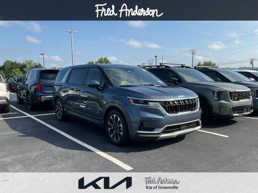 2024 Kia Carnival EX
