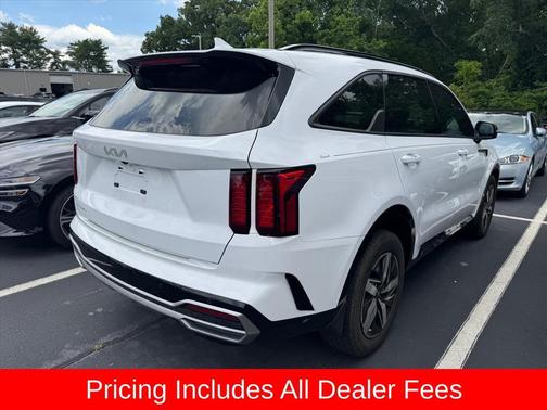 Glacial White Pearl 2023 Kia Sorento EX