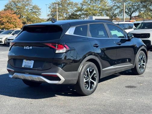 2024 Kia Sportage EX